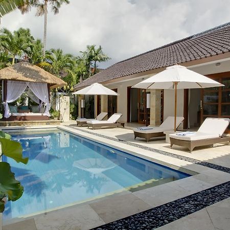 Villa Alu Lima Seminyak  Luaran gambar