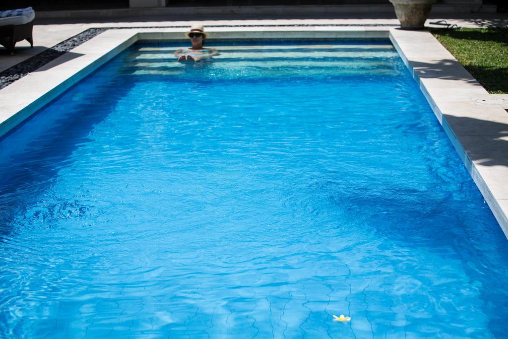 Villa Alu Lima Seminyak  Luaran gambar